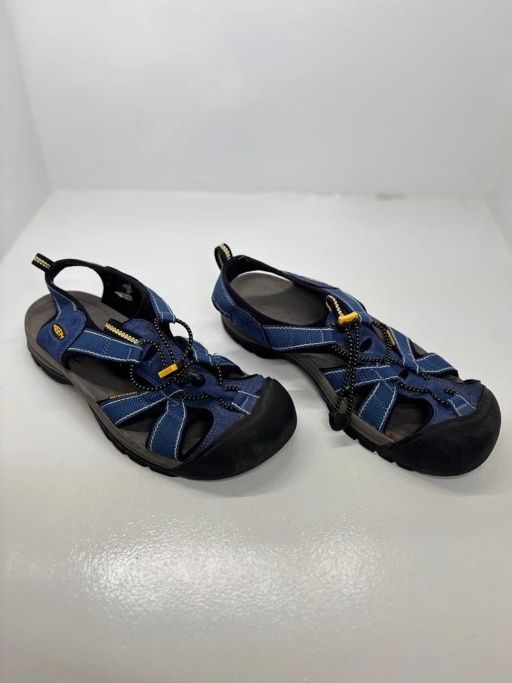 KEEN Newport Sport Sandals Blue Yellow Men’s US 9.5 UK 8.5 Hiking Water Shoes